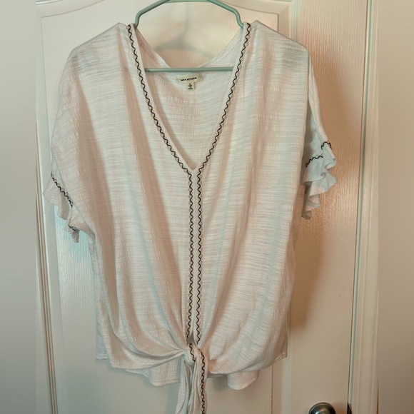 Max Studio, white tie shirt - Picture 1 of 2